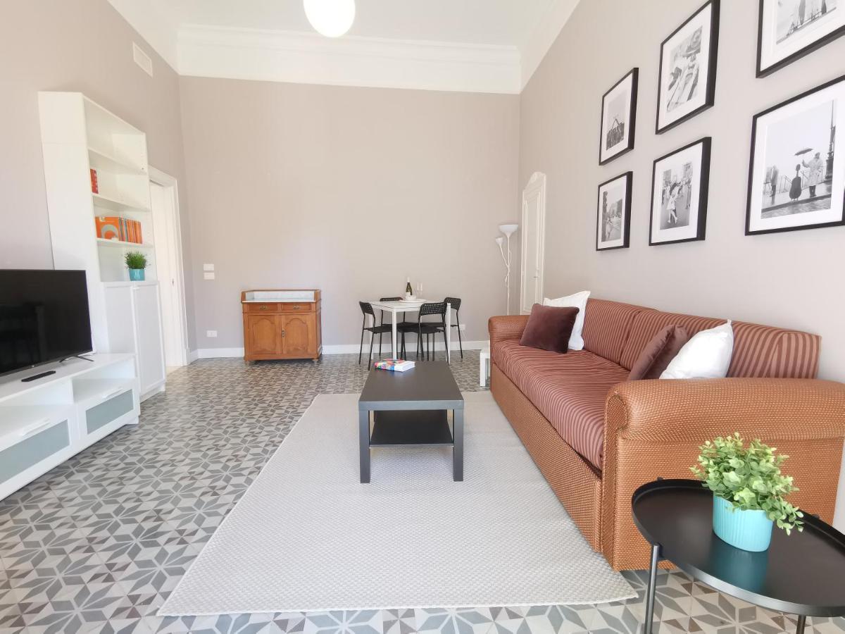 Vittorio Emanuele 71 Apartment Bari Exterior photo